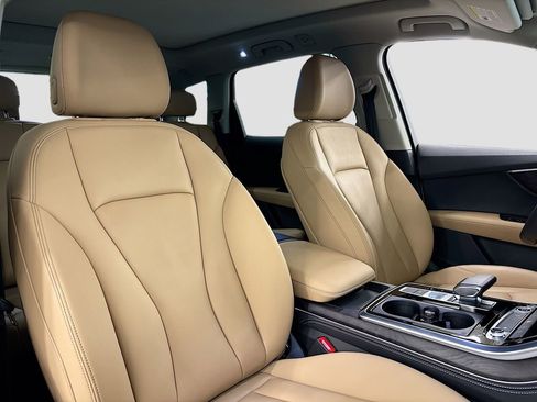 Certified 2025 Audi Q7 3.0T Premium Plus w/ Premium Plus Package image 15