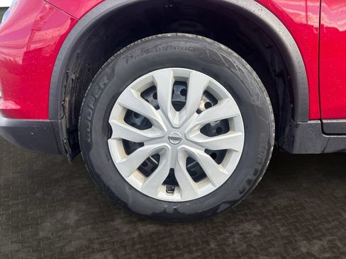 Used 2017 Nissan Rogue AWD image 9