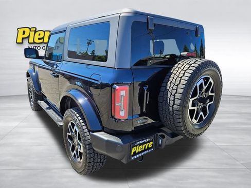 Used 2022 Ford Bronco Outer Banks AWD/4WD image 3