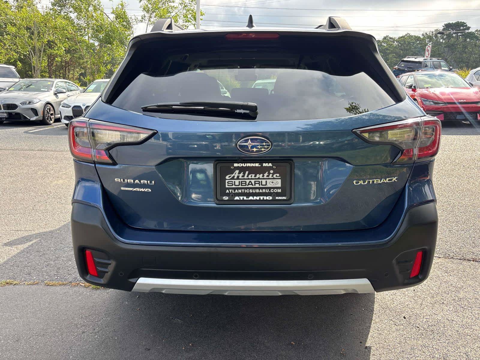 Used 2022 Subaru Outback Limited AWD/4WD image 4