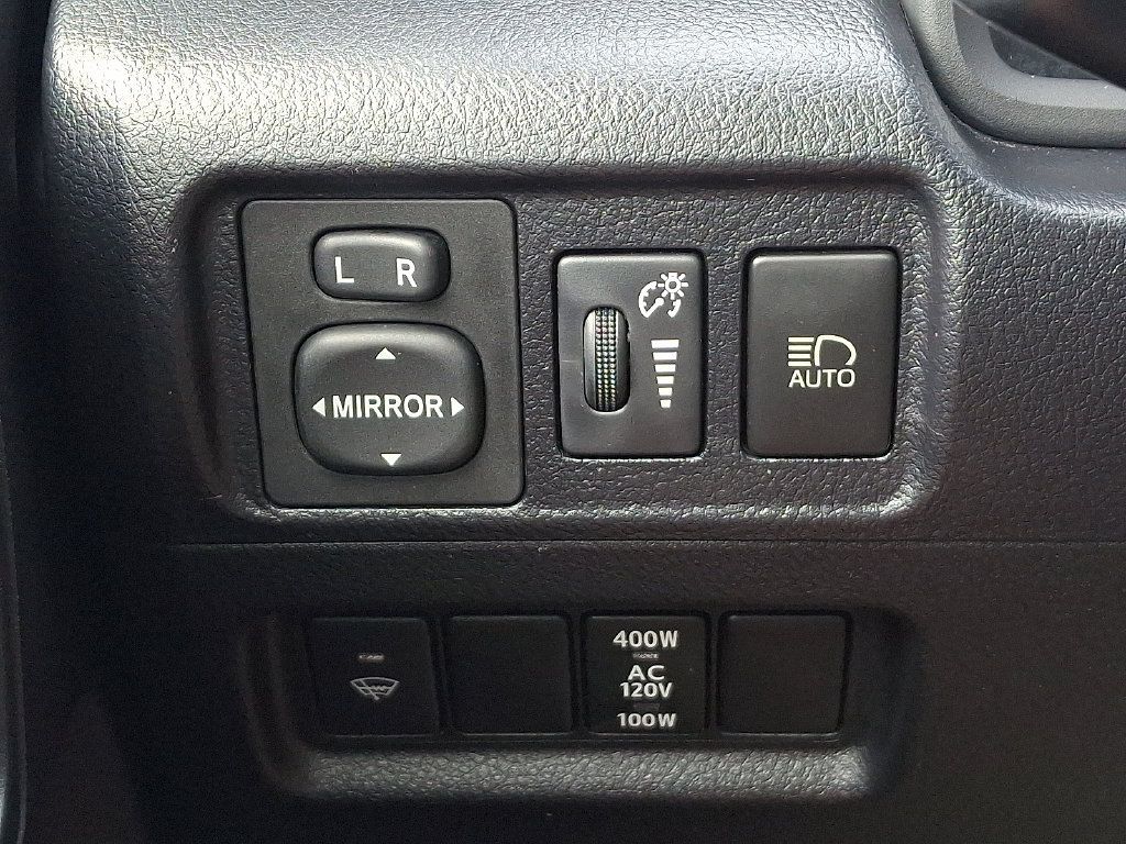 Used 2021 Toyota 4Runner Limited AWD/4WD image 24