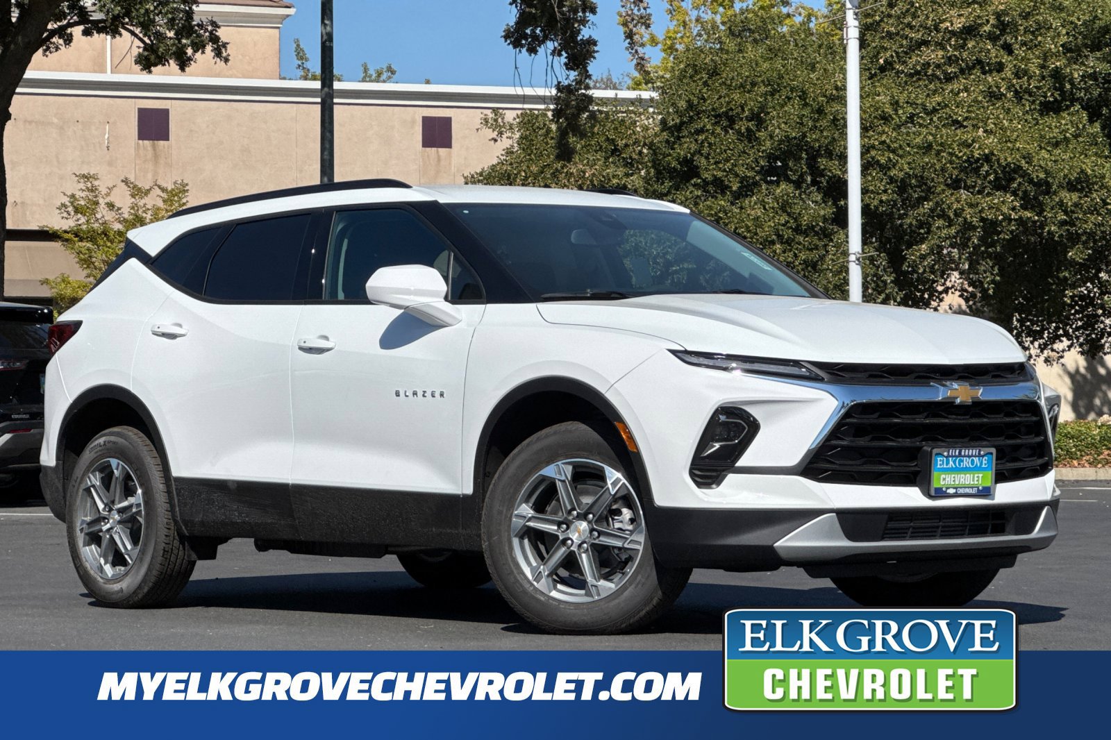 New 2026 Chevrolet Blazer LT w/ Convenience Package FWD image 1
