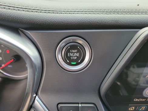 Used 2021 Chevrolet Blazer LT image 18