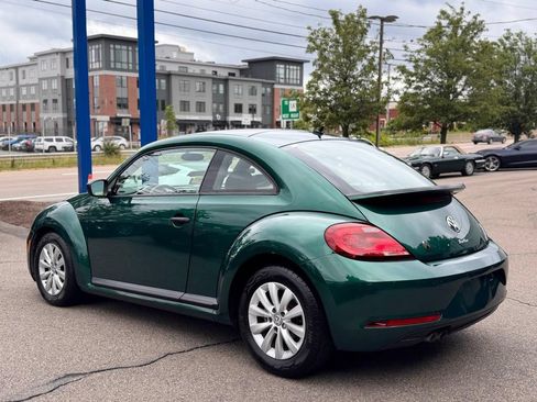 Used 2018 Volkswagen Beetle 2.0T S FWD image 4