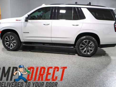 Used 2023 Chevrolet Tahoe Z71 w/ Luxury Package image 10