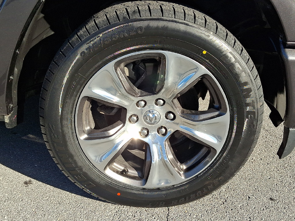 Used 2022 RAM 1500 Laramie w/ Sport Appearance Package AWD/4WD image 11