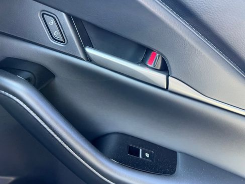 Certified 2025 MAZDA CX-30 AWD 2.5 S w/ Select Sport Pkg image 32