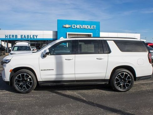 Used 2023 Chevrolet Suburban RST w/ Luxury Package image 6