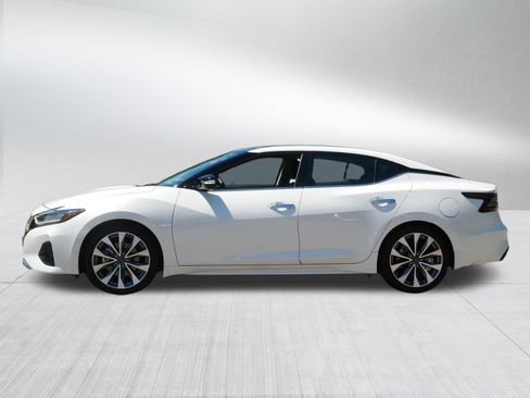 Certified 2023 Nissan Maxima Platinum w/ Sport Mat Group FWD image 4