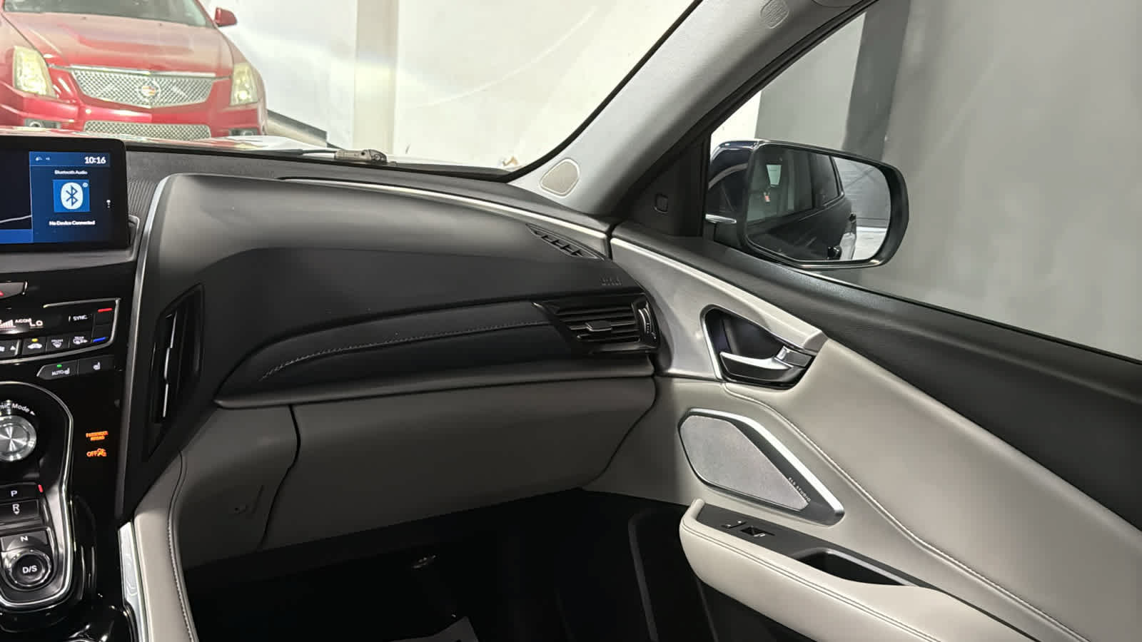 Used 2020 Acura RDX w/ Technology Package AWD/4WD image 23