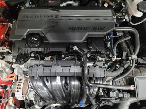 Used 2023 Hyundai Elantra SEL FWD image 30