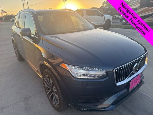 Used 2021 Volvo XC90 T6 Momentum w/ Protection Package Premier image 8