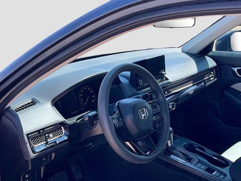 Used 2024 Honda Civic LX image 9