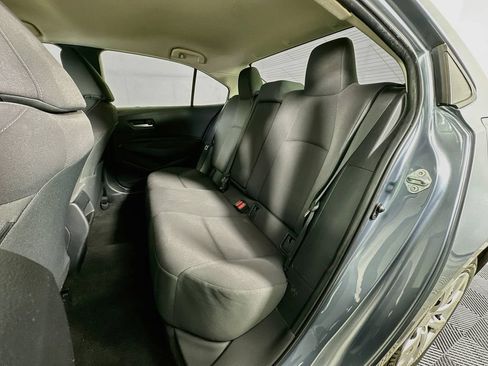 Used 2021 Toyota Corolla LE FWD image 25