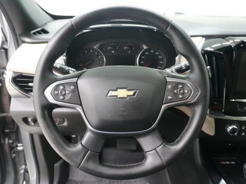 Used 2023 Chevrolet Traverse LT w/ LPO, Cargo Package AWD/4WD image 18
