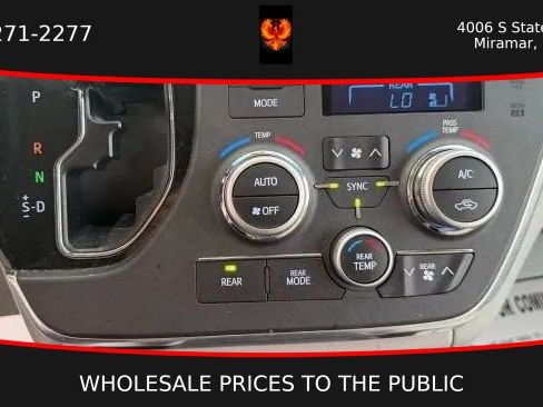 Used 2016 Toyota Sienna LE image 15