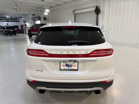 Used 2019 Lincoln MKC Reserve w/ MKC Climate Package AWD/4WD image 27