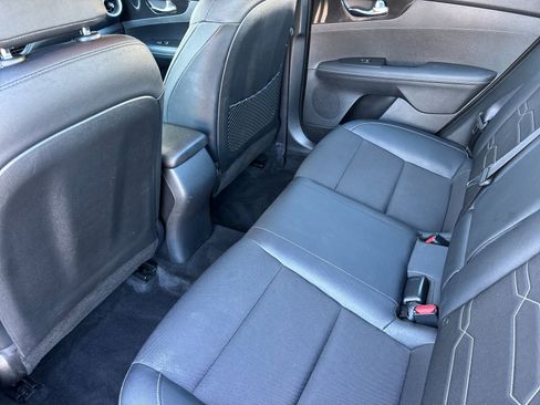 Certified 2023 Kia Forte GT-Line image 12