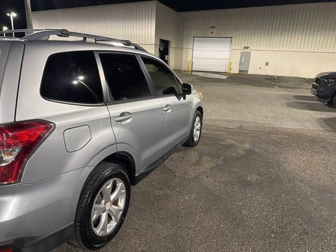 Used 2015 Subaru Forester 2.5i Premium w/ All-Weather Package image 4