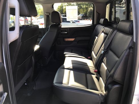 Used 2019 Chevrolet Silverado 3500 LTZ w/ Duramax Plus Package image 28