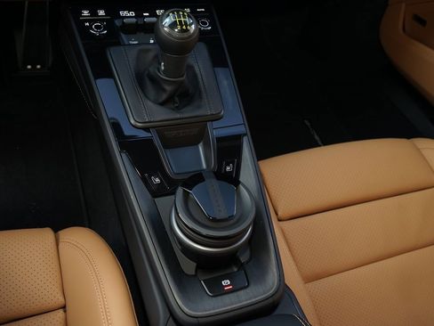 Used 2026 Porsche 911 GT3 image 19