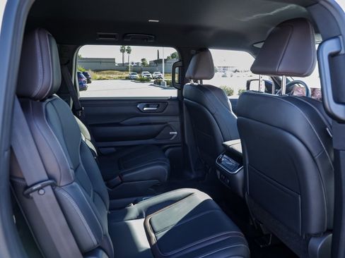 New 2026 Nissan Armada SL image 22