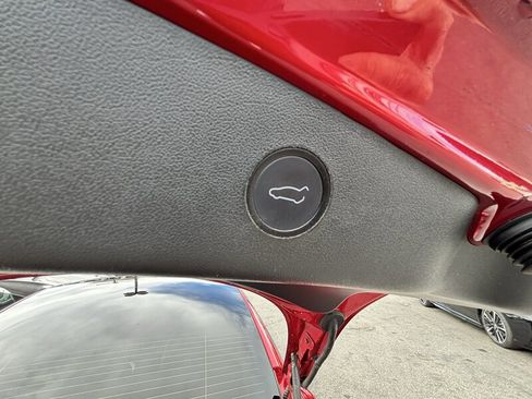 Used 2022 Tesla Model 3 Long Range image 16