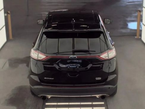 Used 2017 Ford Edge SEL w/ Equipment Group 201A FWD image 5