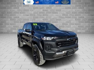 Used 2024 Chevrolet Colorado Trail Boss video 1