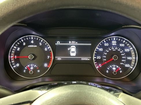 Used 2024 Kia Forte LXS image 14