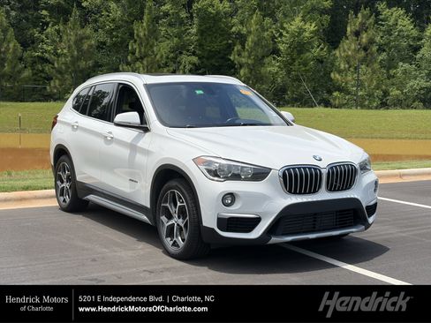 Used 2018 BMW X1 xDrive28i AWD/4WD image 1
