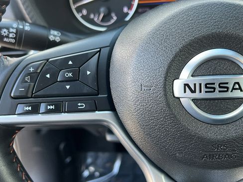 Used 2021 Nissan Sentra SR FWD image 19