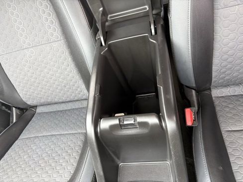 Used 2017 Chevrolet Colorado Z71 image 33