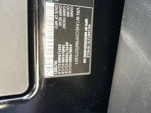Used 2021 Mercedes-Benz Sprinter 2500 w/ Windows All Around Package image 37