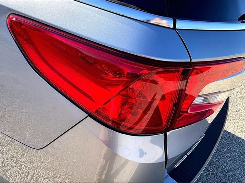 Used 2018 Honda Odyssey EX-L image 32