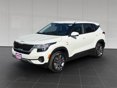 Used 2023 Kia Seltos LX