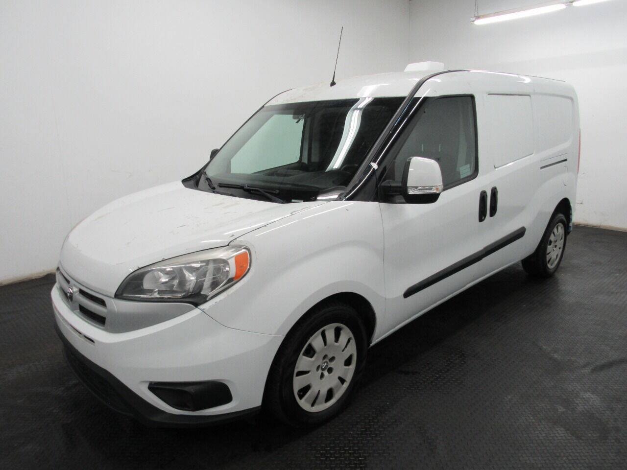 Used 2017 RAM ProMaster City Tradesman SLT w/ Rear Back-up Camera Group FWD image 1