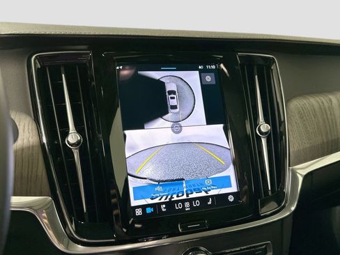 New 2025 Volvo S90 T8 Ultra image 13