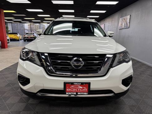 Used 2019 Nissan Pathfinder S image 4