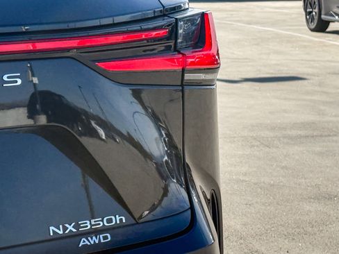 Used 2024 Lexus NX 350h AWD image 11