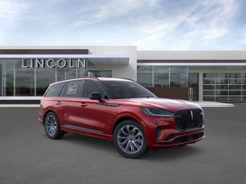 New 2026 Lincoln Aviator AWD image 7