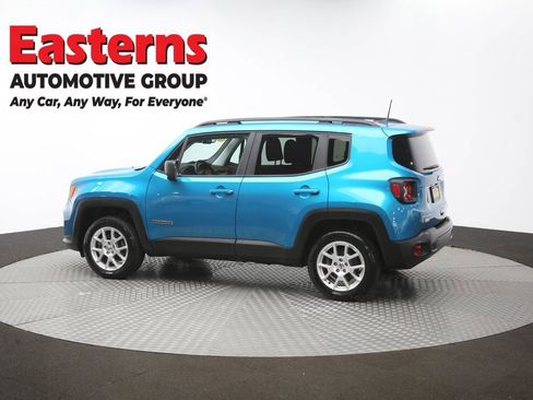 Used 2022 Jeep Renegade Latitude w/ Convenience Group AWD/4WD image 62