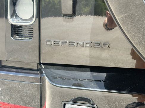 Used 2024 Land Rover Defender 130 X AWD/4WD image 11