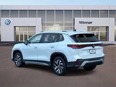 Certified 2025 Volkswagen Tiguan S FWD image 3