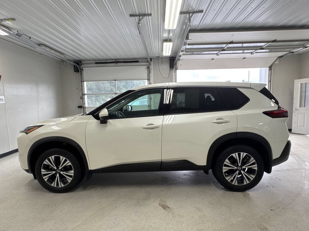 Used 2021 Nissan Rogue SV AWD/4WD image 4