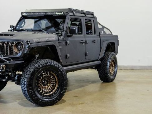 Used 2025 Jeep Gladiator Rubicon w/ Safety Group image 27