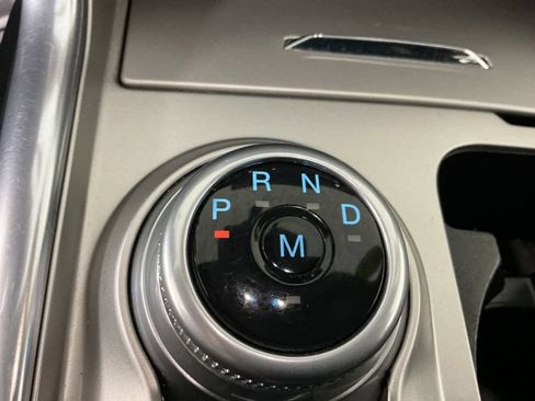 Used 2020 Ford Explorer Limited AWD/4WD image 23