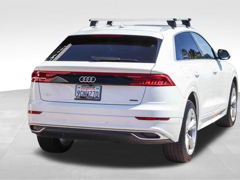 Used 2023 Audi Q8 Premium Plus w/ Premium Plus Package AWD/4WD image 7