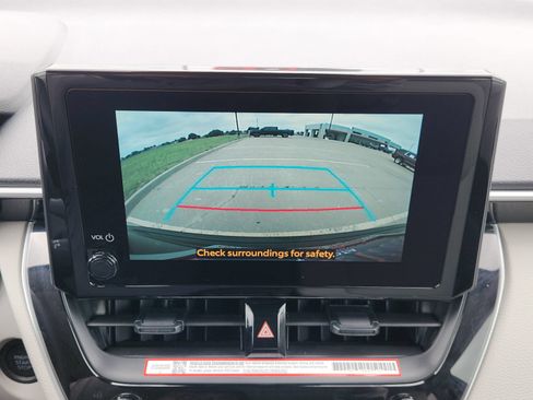Used 2026 Toyota Corolla Cross LE w/ Moonroof Package FWD image 41