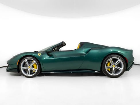 Used 2025 Ferrari 296 GTS RWD image 3